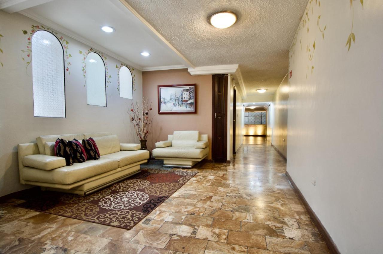 Hotel Santa Monica Cuenca Dış mekan fotoğraf